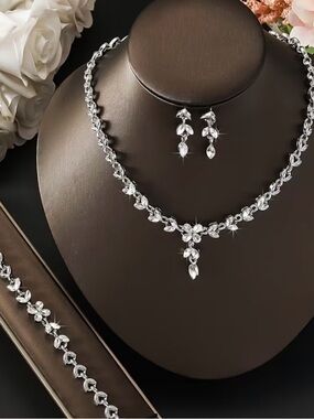 New Crystal Drop Silver Bridal prom formal Necklace and Earring Set